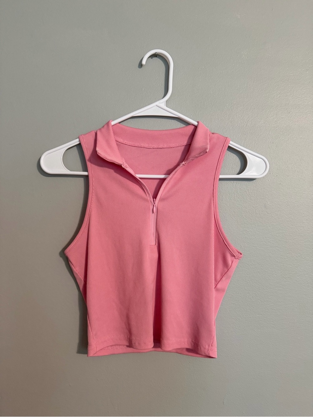SHEIN Pink Ribbed Zip-Up Cropped Tank